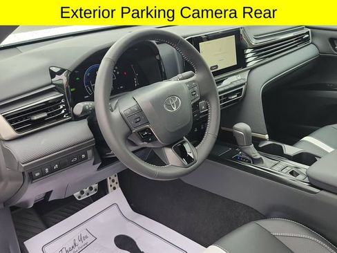 Used 2026 Toyota Camry SE FWD image 24