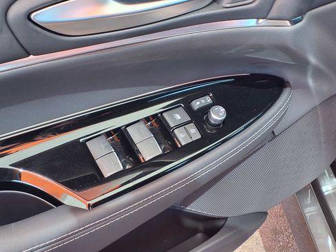 Used 2026 Toyota Mirai RWD image 14