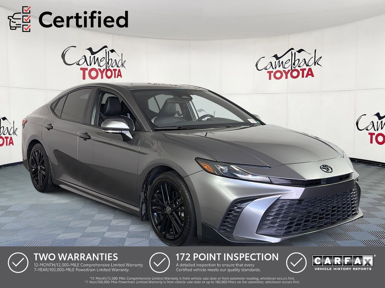 Used 2025 Toyota Camry SE FWD image 1