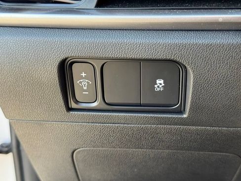 Used 2026 Kia Sorento S FWD image 51
