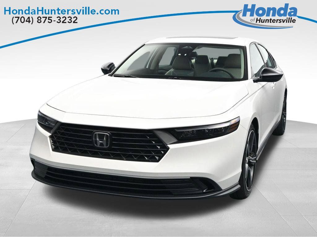 Used 2026 Honda Accord SE image 2