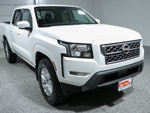 Used 2023 Nissan Frontier SV w/ SV Convenience Package AWD/4WD image 5