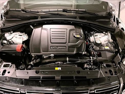 Certified 2026 Land Rover Range Rover Velar Dynamic SE AWD/4WD image 9