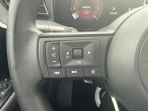 Used 2026 Nissan Kicks SV FWD image 28