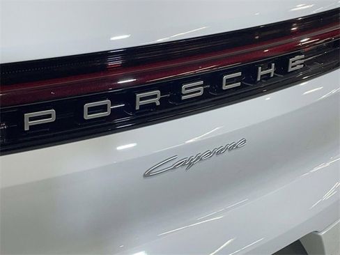 New 2026 Porsche Cayenne image 10