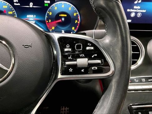 Used 2023 Mercedes-Benz GLC 300 4MATIC Coupe image 20