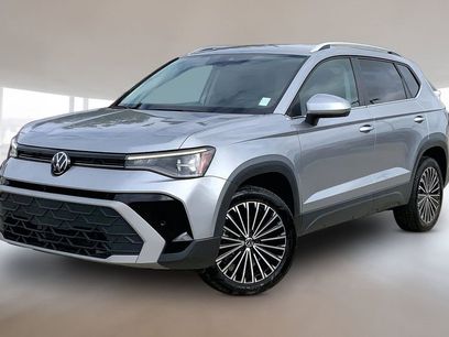 Used 2025 Volkswagen Taos SE