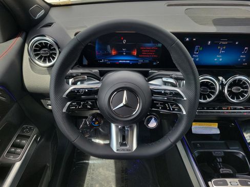 New 2026 Mercedes-Benz GLB 35 AMG 4MATIC image 13
