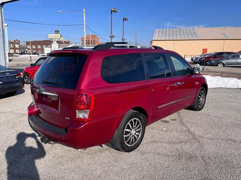 Used 2012 Kia Sedona EX image 3