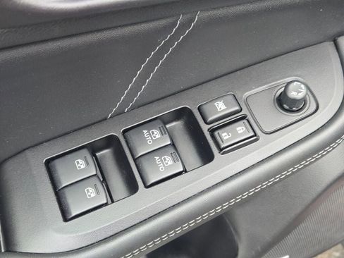 Used 2019 Subaru Outback 3.6R Limited image 21