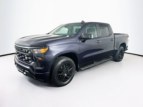 Used 2023 Chevrolet Silverado 1500 Custom AWD/4WD image 3