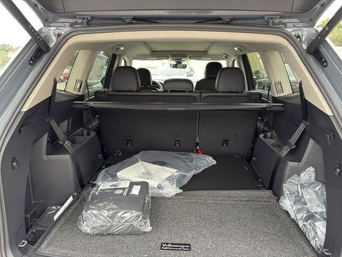 New 2026 Volkswagen Atlas SEL AWD/4WD image 12