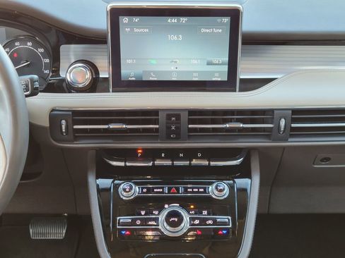 Used 2021 Lincoln Corsair FWD w/ Equipment Group 101A image 22