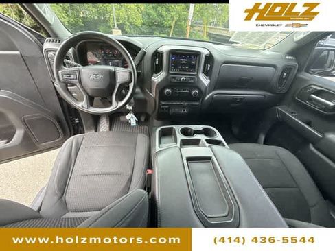 Certified 2019 Chevrolet Silverado 1500 Custom Trail Boss w/ Custom Convenience Package AWD/4WD image 18