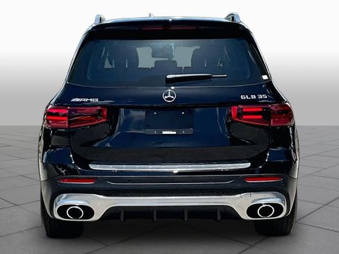 Used 2025 Mercedes-Benz GLB 35 AMG 4MATIC image 9