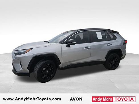 Used 2023 Toyota RAV4 XSE AWD/4WD image 3