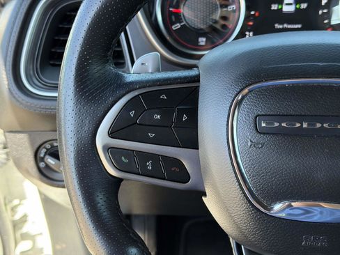Used 2022 Dodge Challenger GT w/ Plus Package image 8