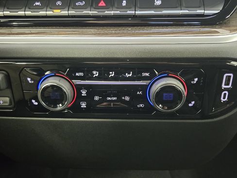 New 2026 Chevrolet Silverado 1500 LT w/ Texas Edition Plus RWD image 19