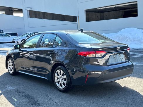 Certified 2025 Toyota Corolla LE image 3