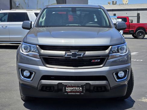Used 2019 Chevrolet Colorado Z71 image 2