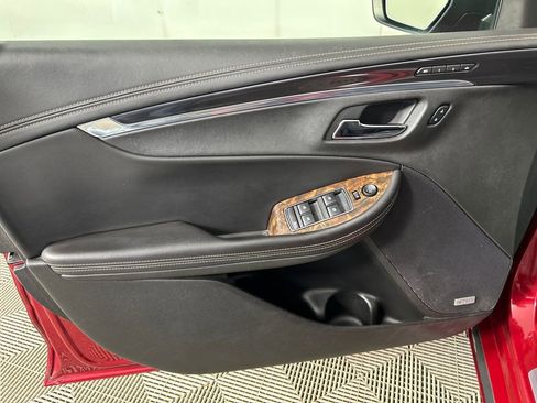 Used 2015 Chevrolet Impala LTZ image 11