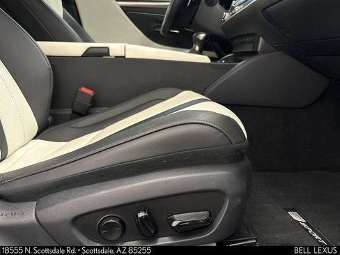Used 2024 Lexus ES 300h F Sport w/ Accessory Package (Z1) FWD image 29