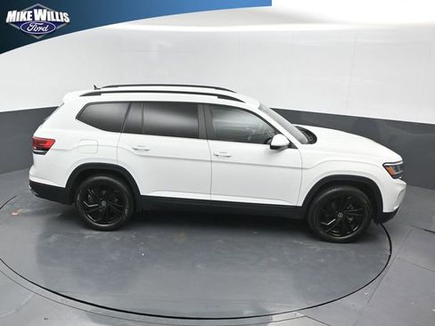 Used 2022 Volkswagen Atlas SE image 16