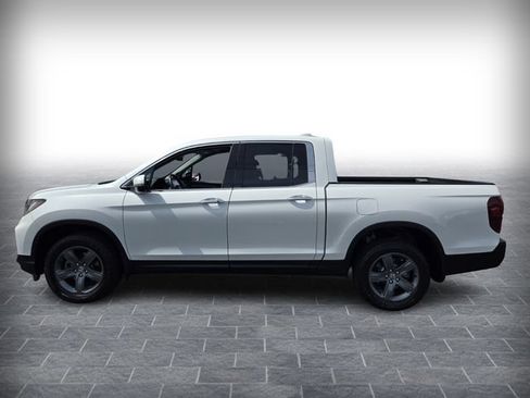 Used 2023 Honda Ridgeline RTL-E image 4