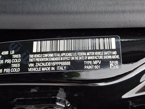 Used 2023 Jeep Renegade Latitude AWD/4WD image 27