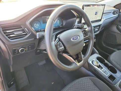 Used 2023 Ford Escape Active w/ Tech Pack #2 image 9