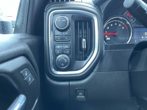 Used 2022 Chevrolet Silverado 2500 LT image 18