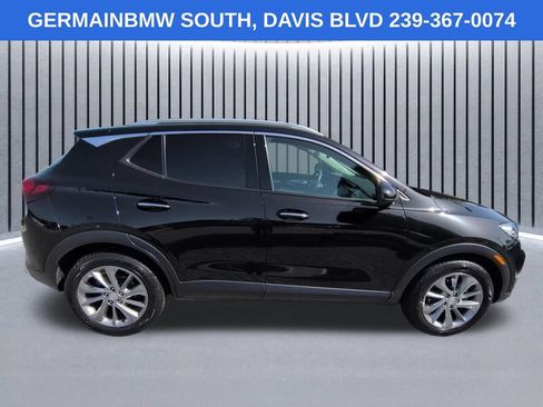 Used 2023 Buick Encore GX Essence w/ Experience Buick Package FWD image 4
