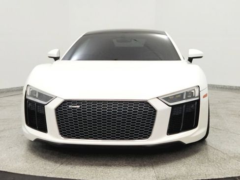 Used 2017 Audi R8 V10 AWD/4WD image 8