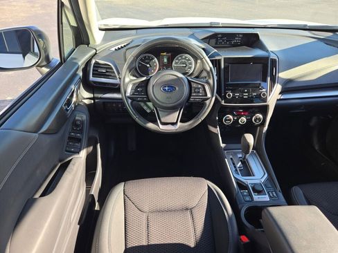 Used 2023 Subaru Forester Premium image 17