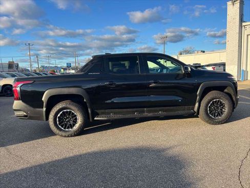 New 2026 Chevrolet Silverado EV Trail Boss w/ Premium Package image 5