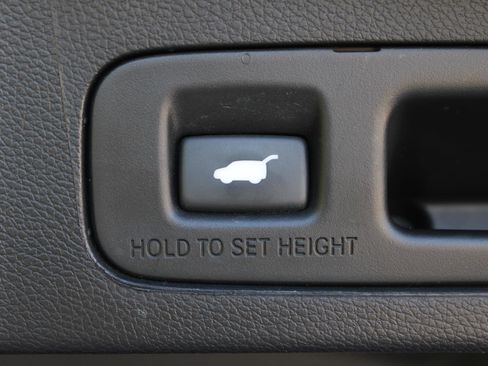 Used 2021 Honda CR-V Touring image 10