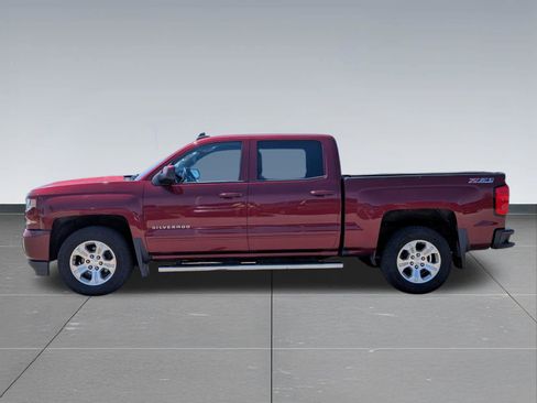 Used 2017 Chevrolet Silverado 1500 LT w/ All Star Edition AWD/4WD image 2