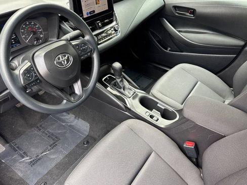 Certified 2025 Toyota Corolla LE w/ LE Premium Package FWD image 9