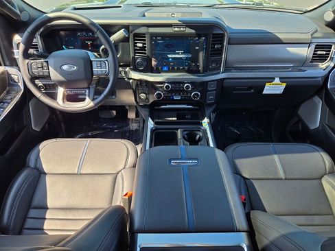 New 2025 Ford F250 Platinum image 20