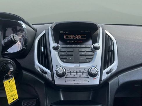 Used 2017 GMC Terrain SLT FWD image 12