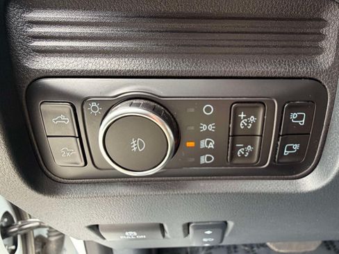 Used 2025 Ford F250 Lariat w/ Chrome Package AWD/4WD image 20