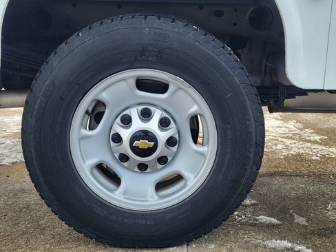 Used 2015 Chevrolet Silverado 2500 W/T image 19