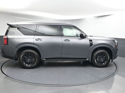 New 2025 Nissan Armada SV image 8
