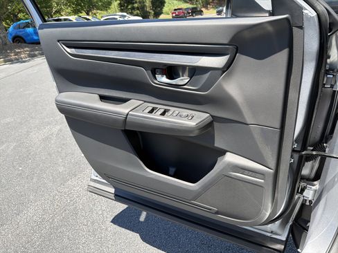 Certified 2025 Honda CR-V EX image 14