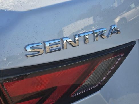 New 2025 Nissan Sentra SV w/ SV Premium Package FWD image 12