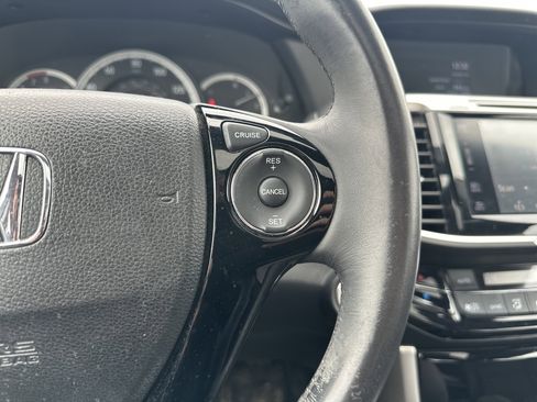 Used 2016 Honda Accord EX-L image 20