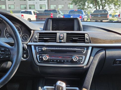 Used 2014 BMW 328i xDrive Sedan AWD/4WD image 17