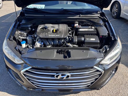 Used 2018 Hyundai Elantra SE w/ SE Connectivity Package 04 image 9