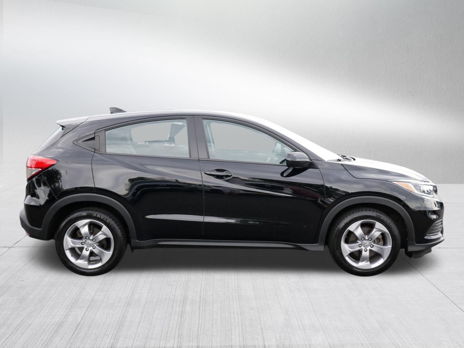 Used 2019 Honda HR-V LX image 8