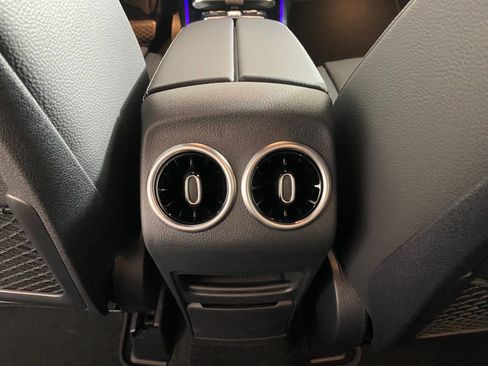 New 2025 Mercedes-Benz GLB 250 4MATIC image 26